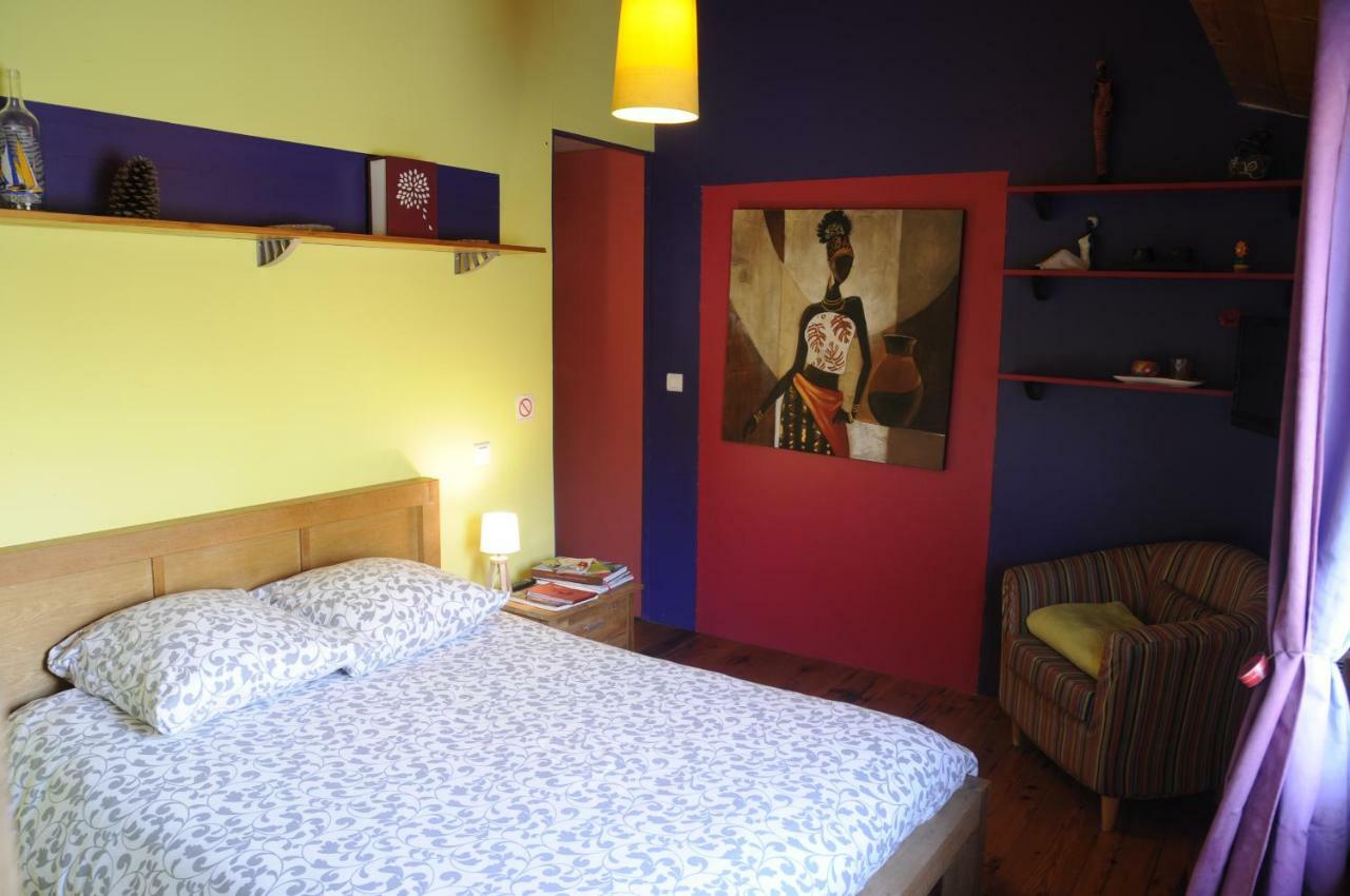 Peniche "Le Defi" Bed & Breakfast Marolles-sur-Seine Bagian luar foto